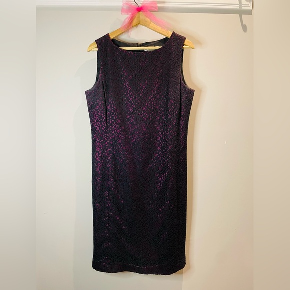Beautiful Evening Dress with Black Lace - Picture 1 of 3